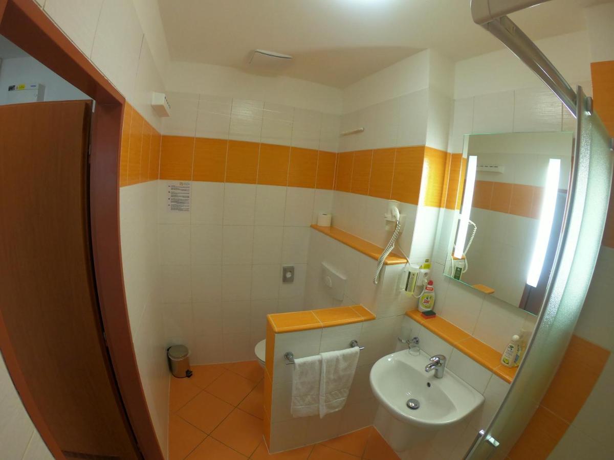 Violet Apartment Frymburk Esterno foto