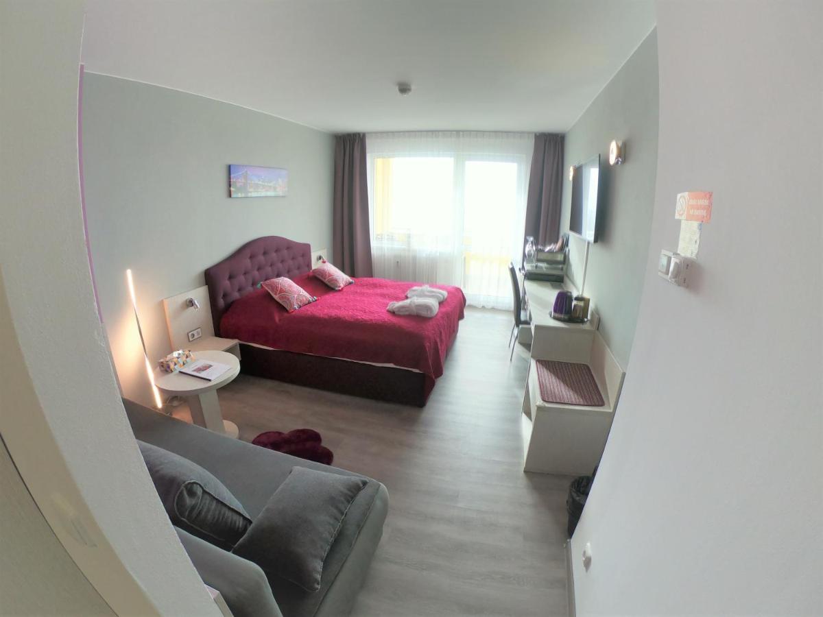 Violet Apartment Frymburk Esterno foto