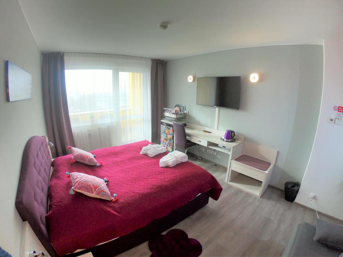 Violet Apartment Frymburk Esterno foto